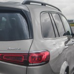 mercedes-benz-gls-2020-18