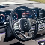 mercedes-benz-gls-2020-22