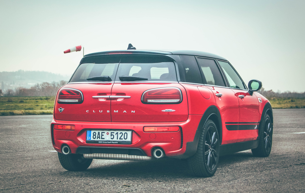 mini-clubman-jcw-all4-15