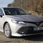 toyota-camry-2020-12