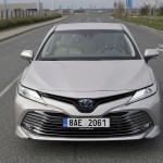 toyota-camry-2020-23
