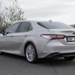 toyota-camry-2020-32