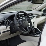 toyota-camry-2020-33