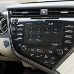 toyota-camry-2020-49