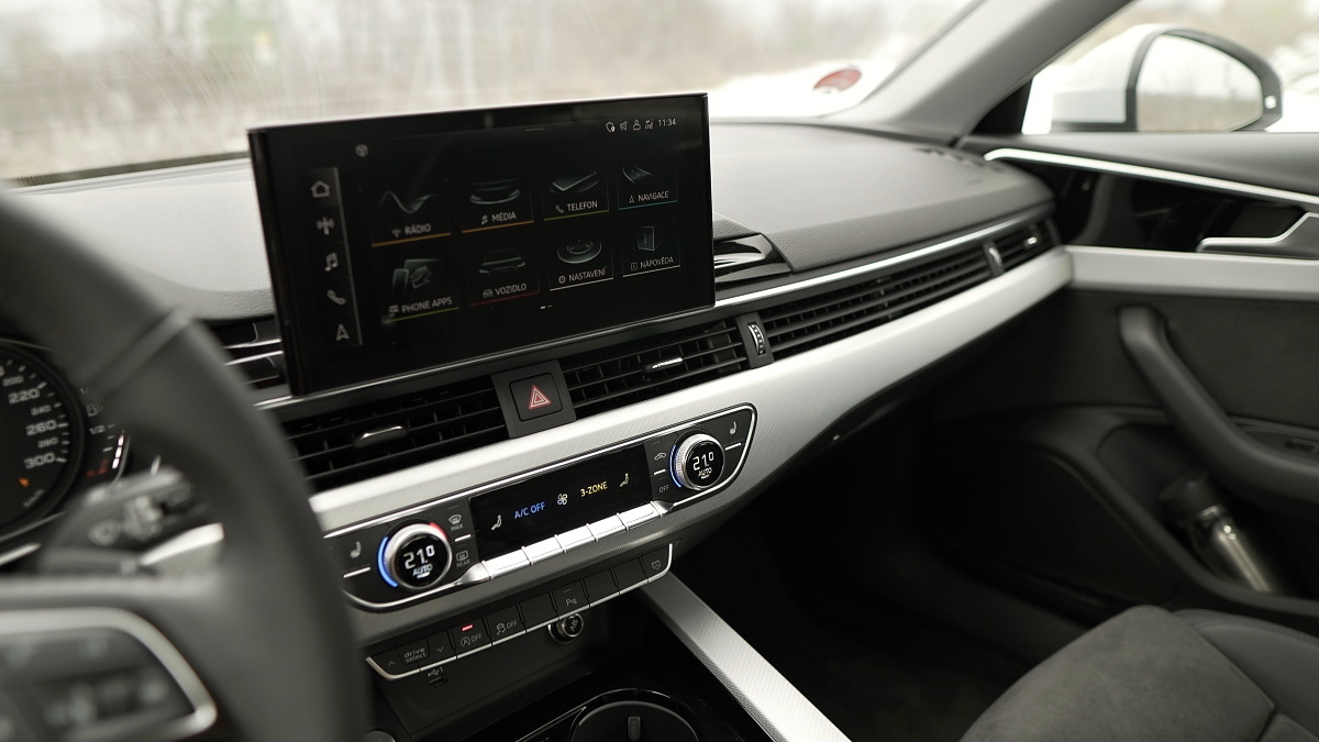 audi-a4-2021-14