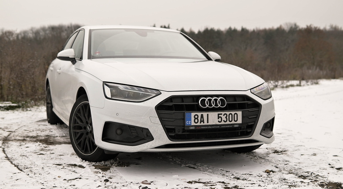 audi-a4-2021-23
