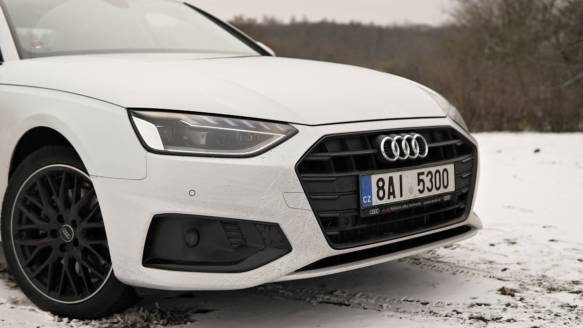 audi-a4-2021-24