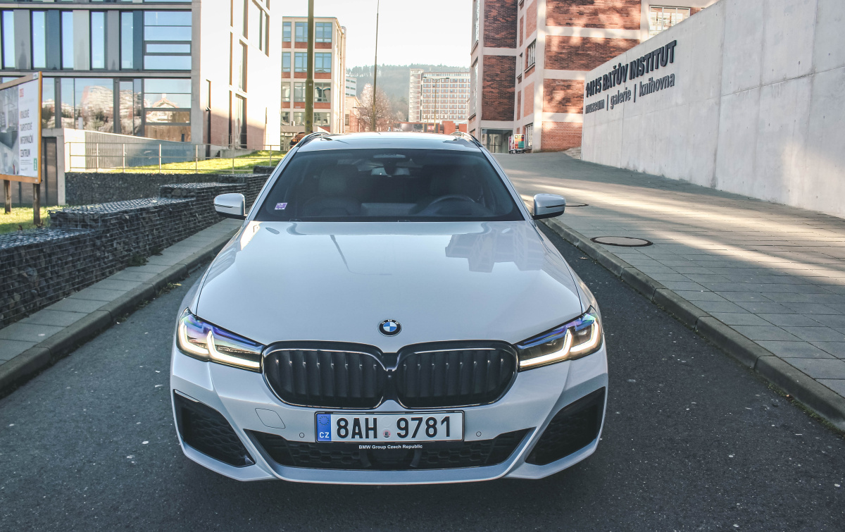 bmw-5-touring-2021-lci-7