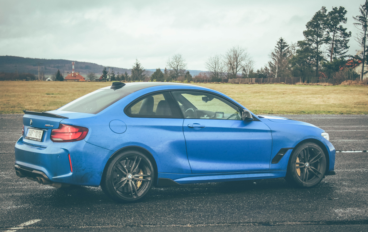 bmw-m2-cs-4