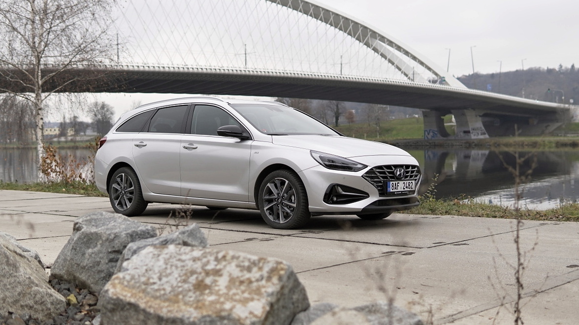hyundai-i30-kombi-2021-27