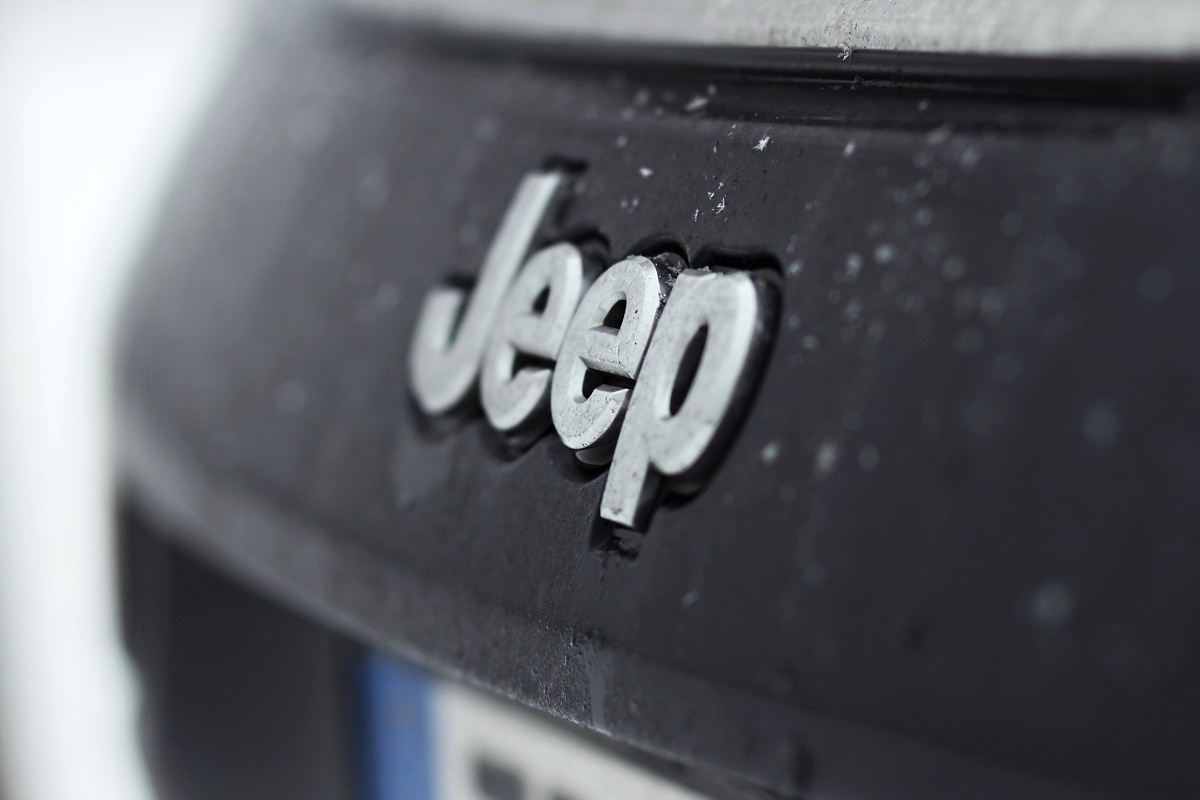 jeep-compass-25