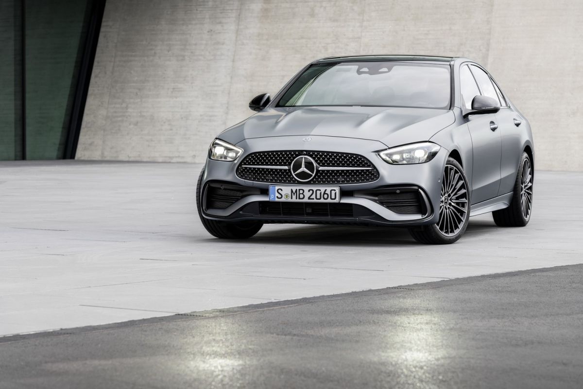 2021-mercedes-benz_tridy_c-nova_generace-13