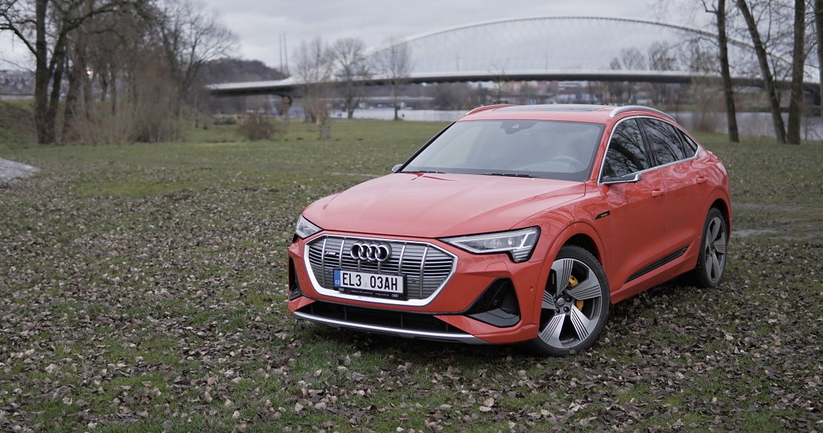 audi-e-tron-sportback-14