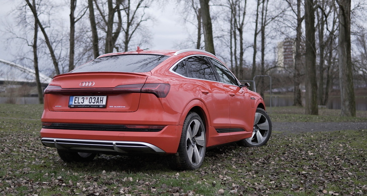 audi-e-tron-sportback-28