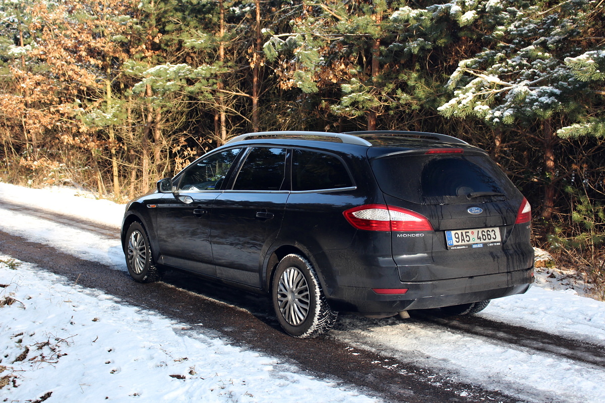 ford-mondeo-kombi-24