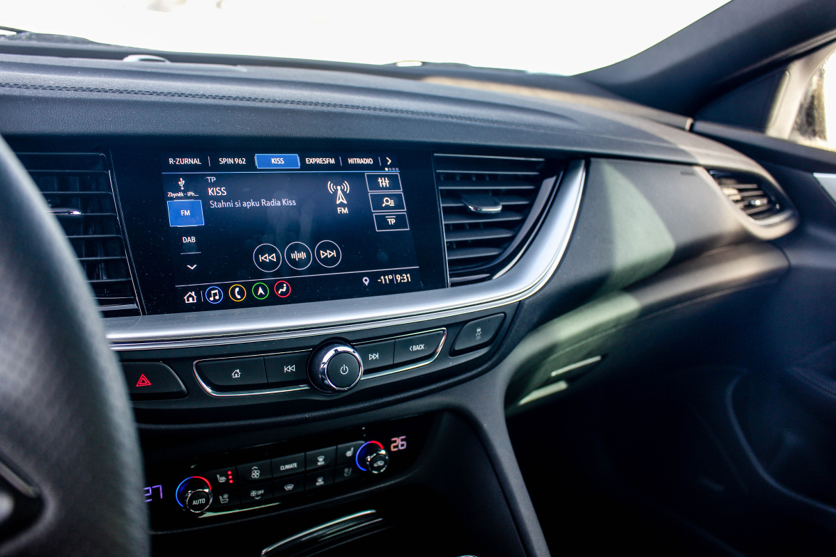 opel-insignia-gsi-grand-sport-17