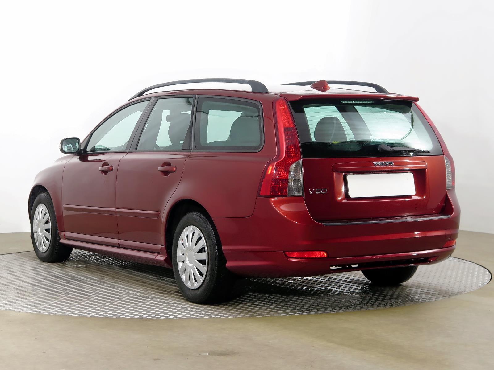 volvo-v50-4