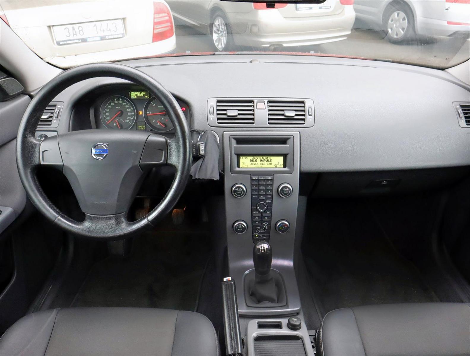 volvo-v50-8