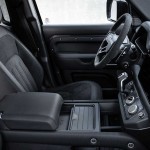 land-rover-defender-90-v8-25