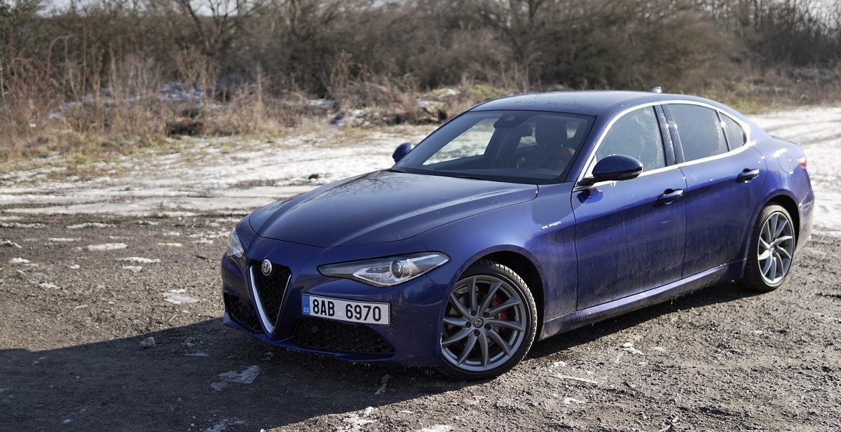 alfa-romeo-giulia-2021-17
