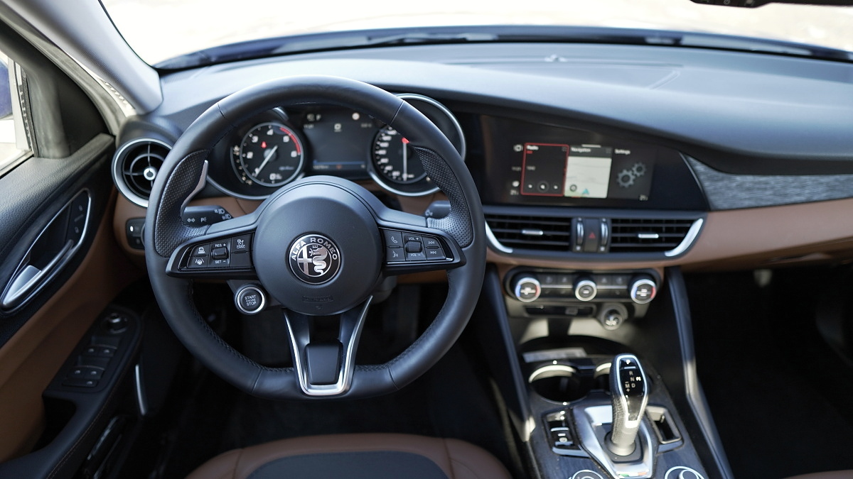 alfa-romeo-giulia-2021-28