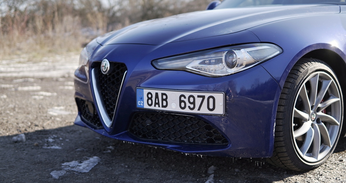alfa-romeo-giulia-2021-7