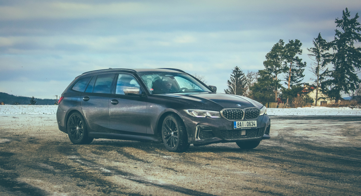 bmw-m340d-xdrive-touring-2