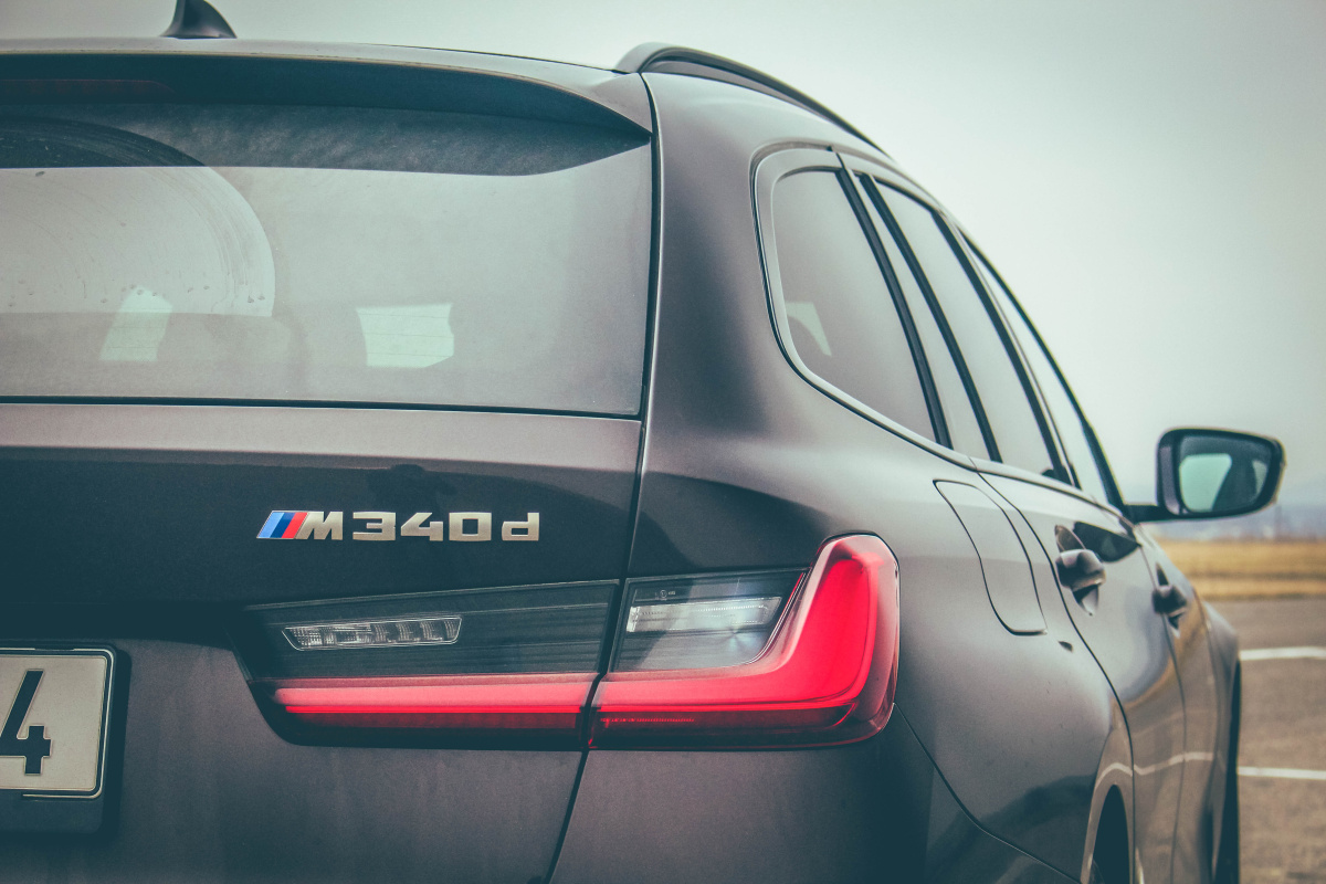bmw-m340d-xdrive-touring-32