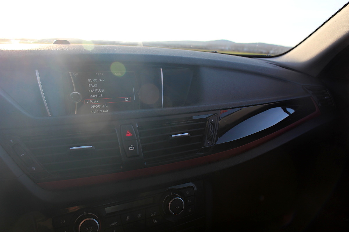 bmw-x1-e84-17