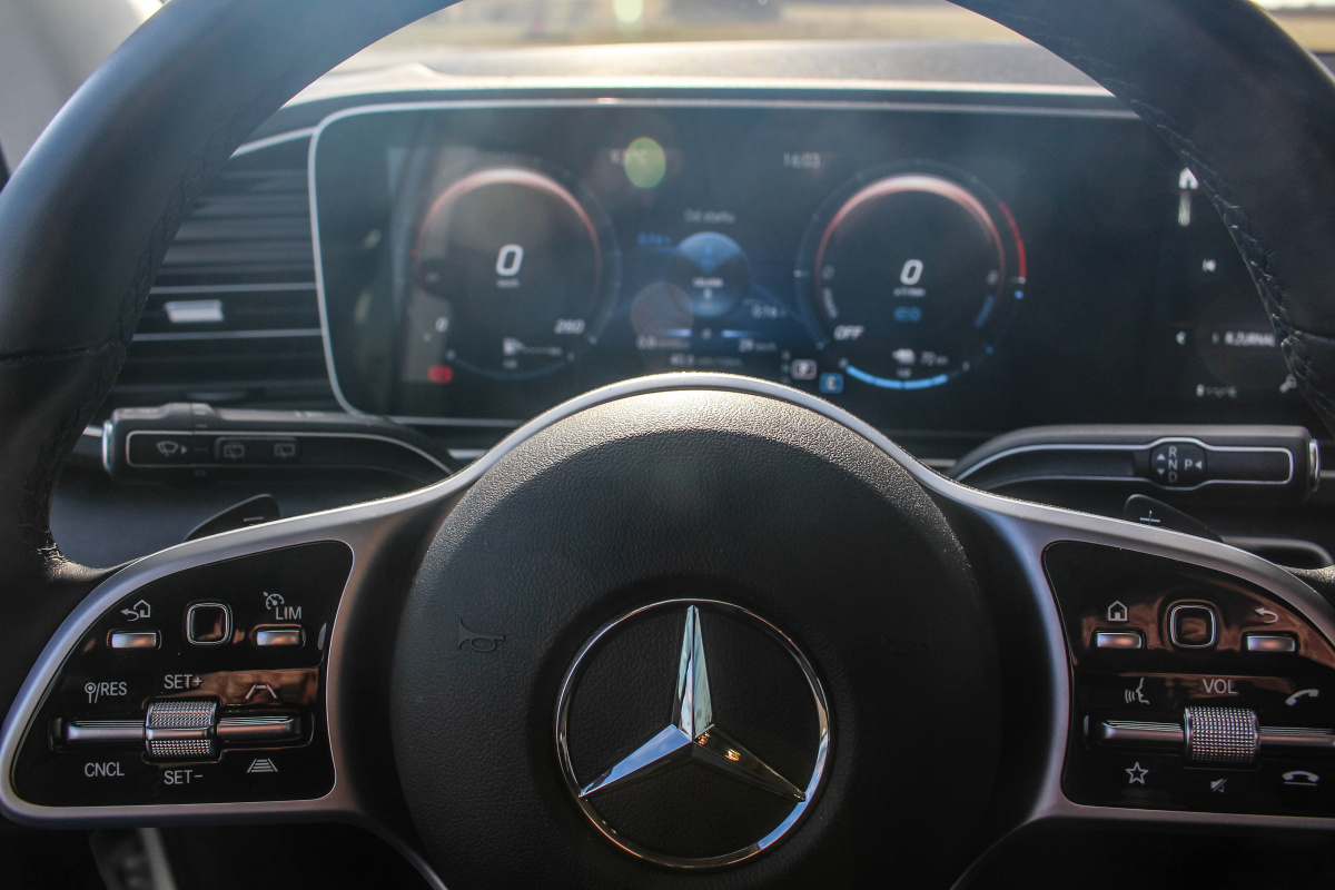 mercedes-benz-gle-2021-14
