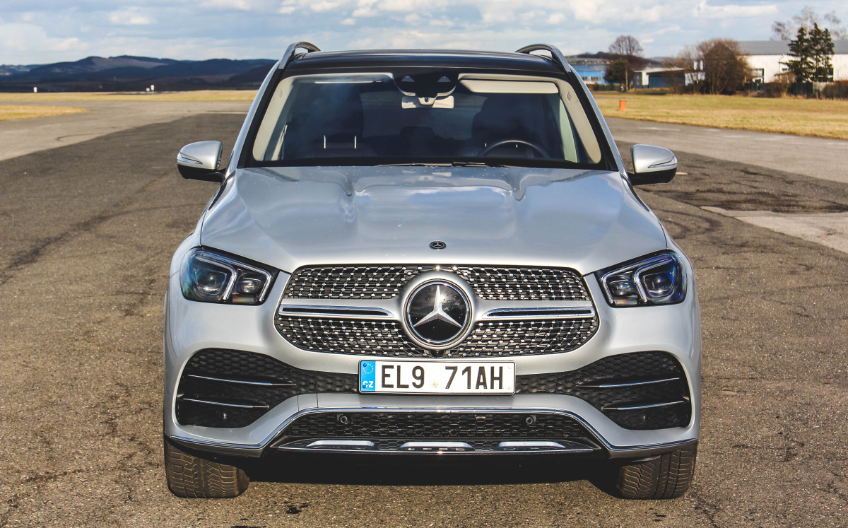 mercedes-benz-gle-2021-9