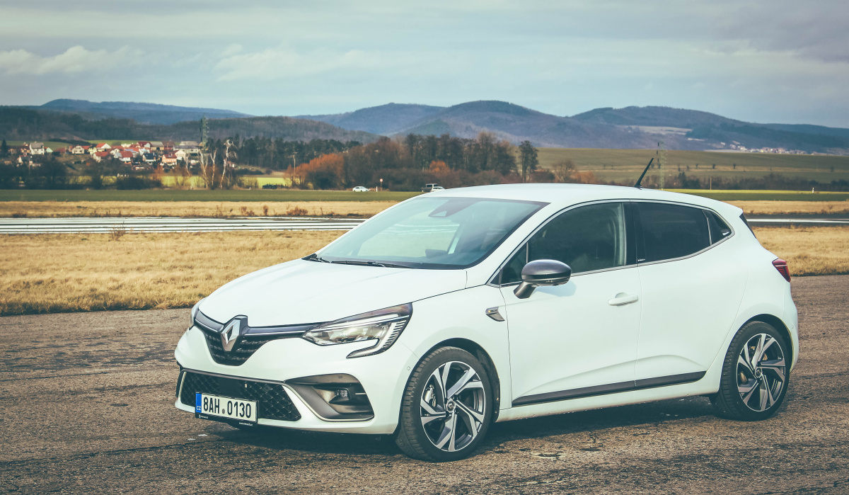 renault-clio-e-tech-2