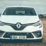 renault-clio-e-tech-5