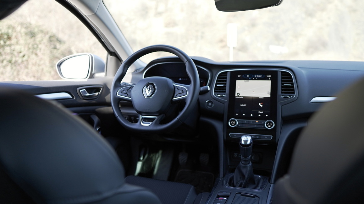 renault-megane-2021-15