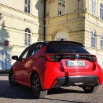 toyota-yaris-11
