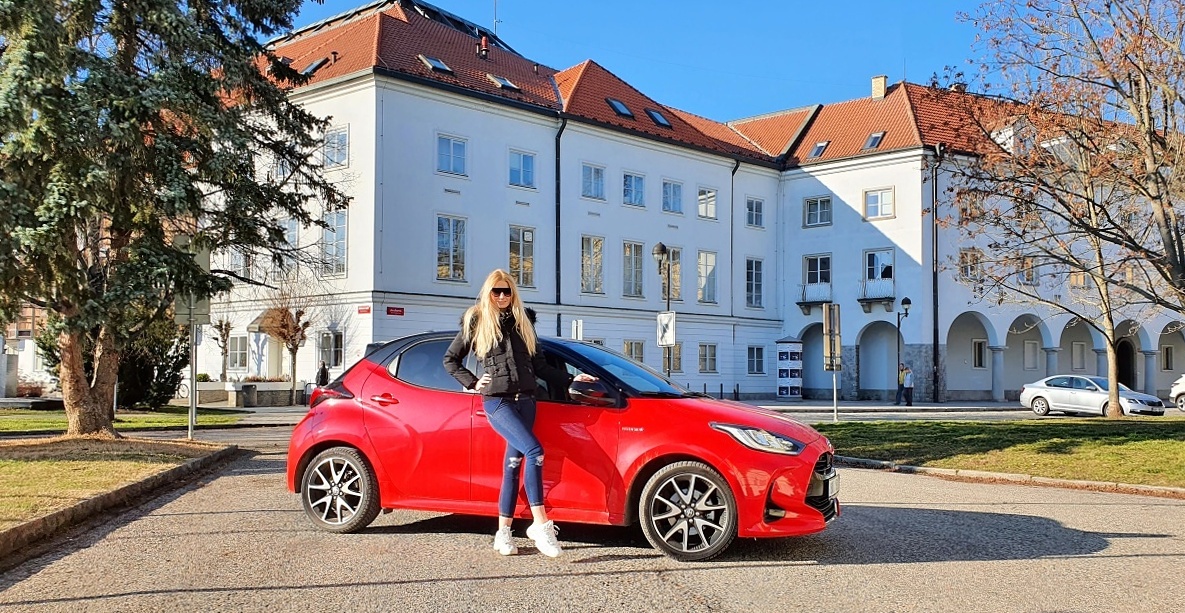 toyota-yaris-9