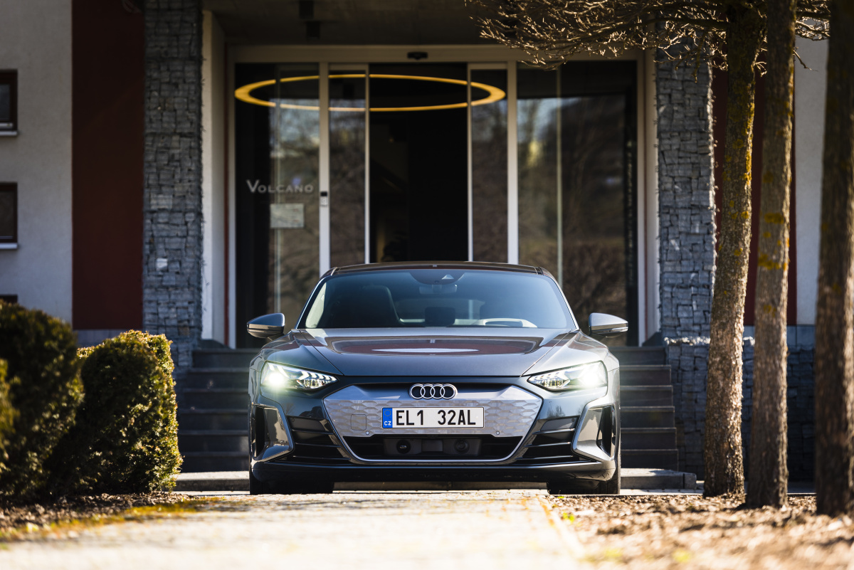 audi_e-tron_gt_6