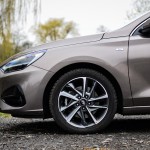 hyundai-i30-fastback-32
