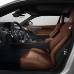 jag_f-type_22my_p450_r-dynamic_coupe_interior_120421_001
