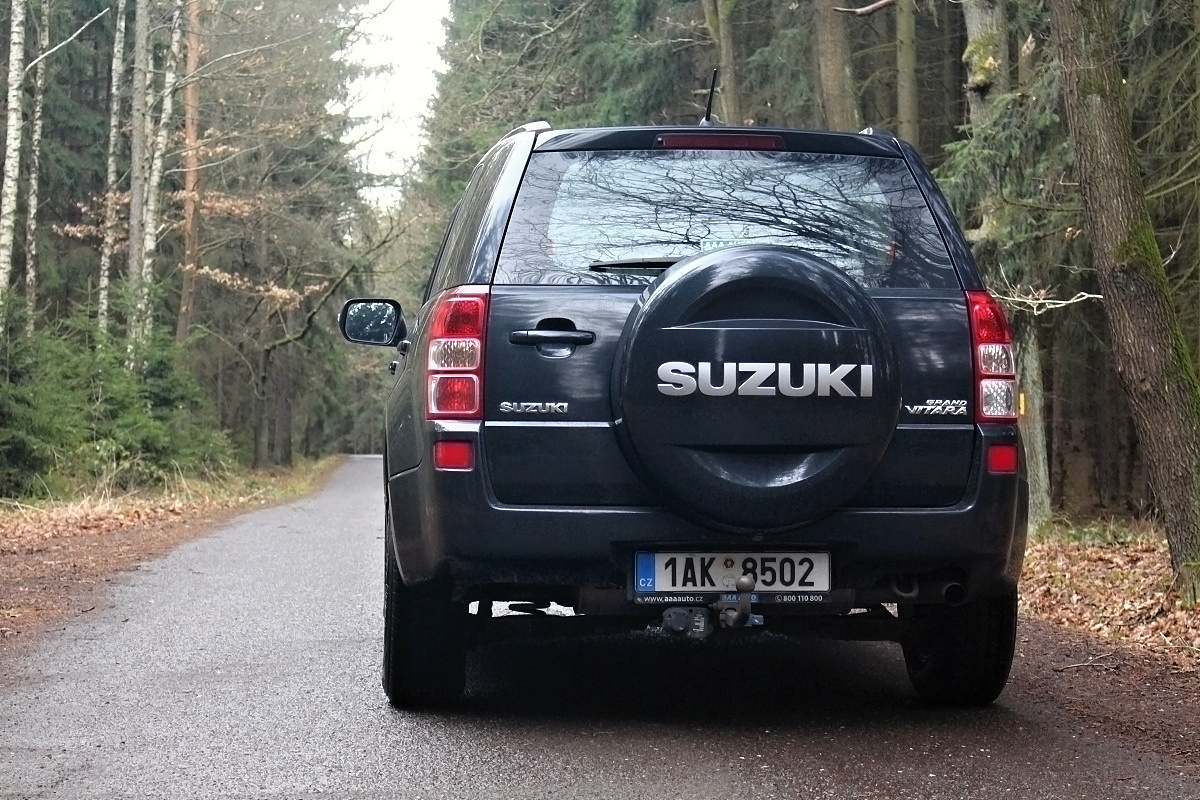 suzuki-grand-vitara-2