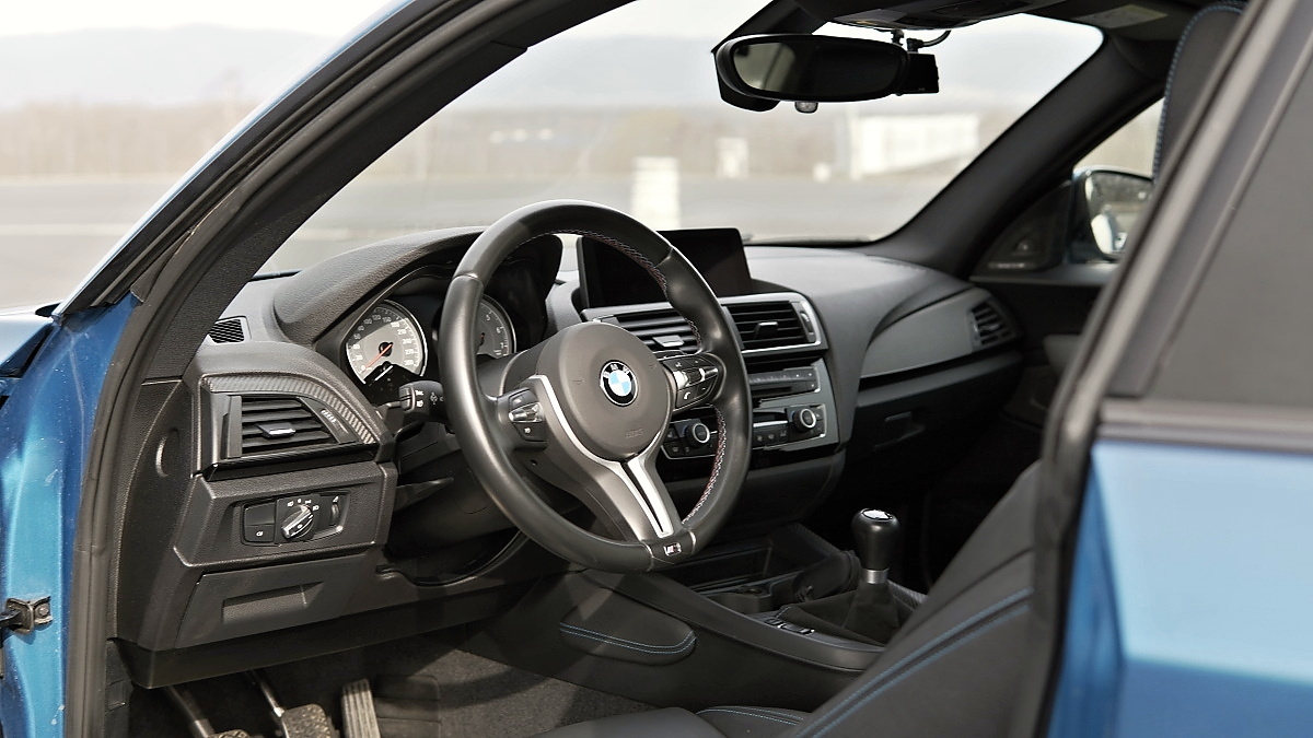 bmw-m2-18