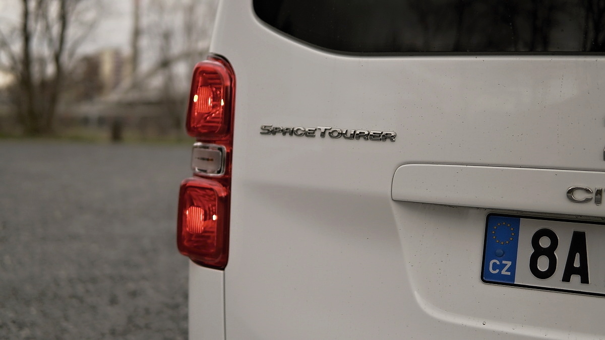 citroen-spacetourer-m-27