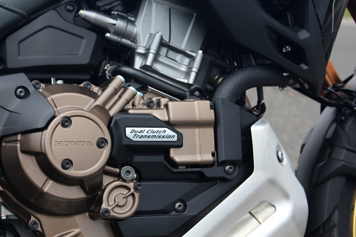 honda-africa-twin-2021-10