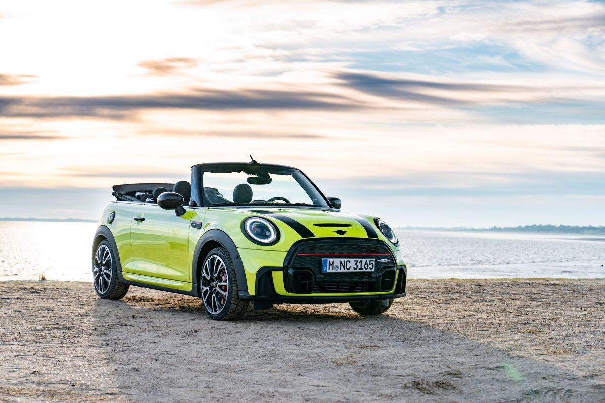 mini-jcw-2021-lci-8