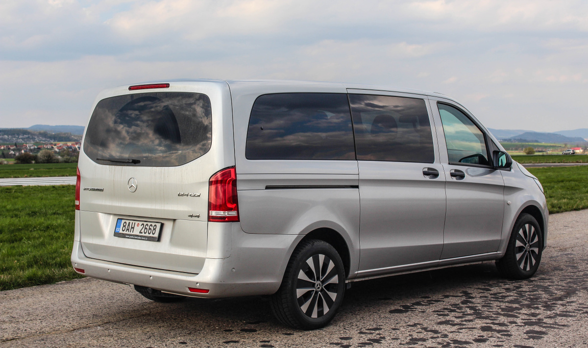 mercedes-benz-vito-19