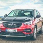 opel-grandland-x-hybrid4-3