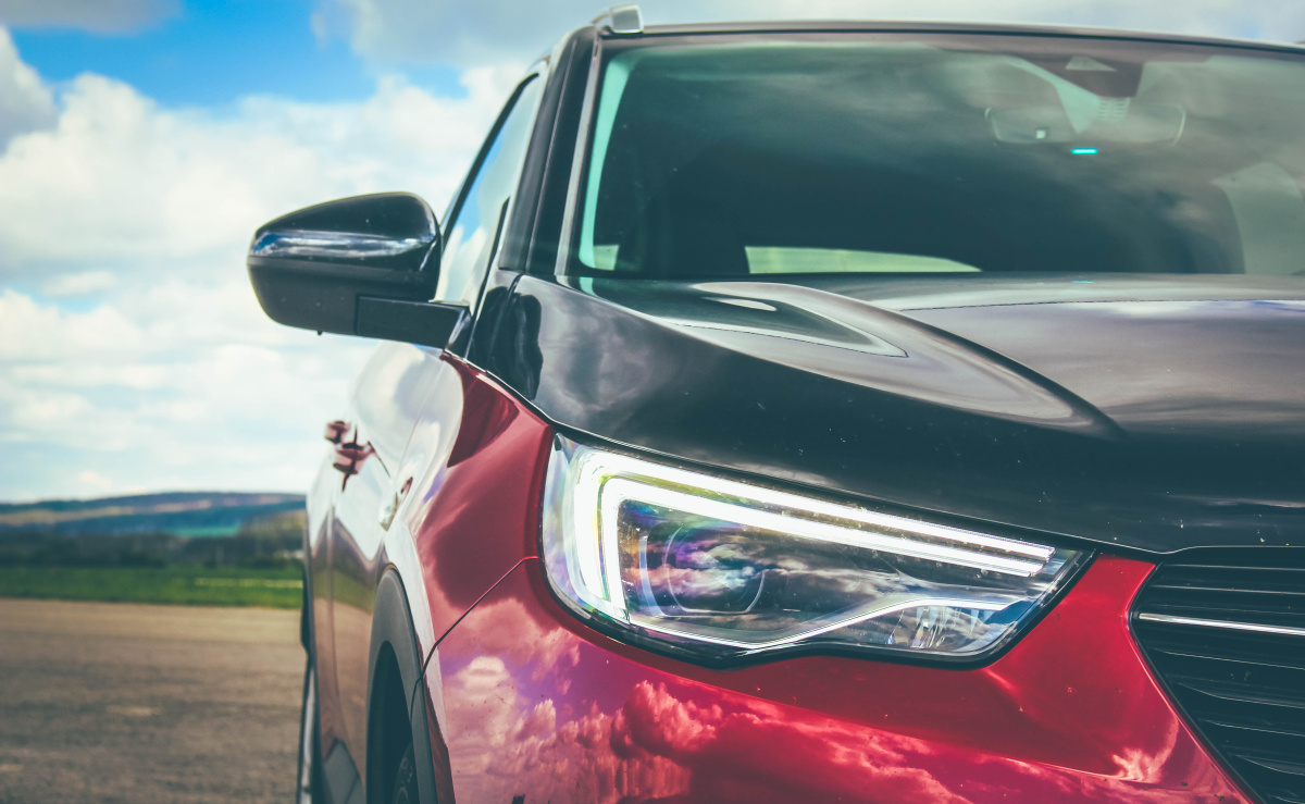 opel-grandland-x-hybrid4-5