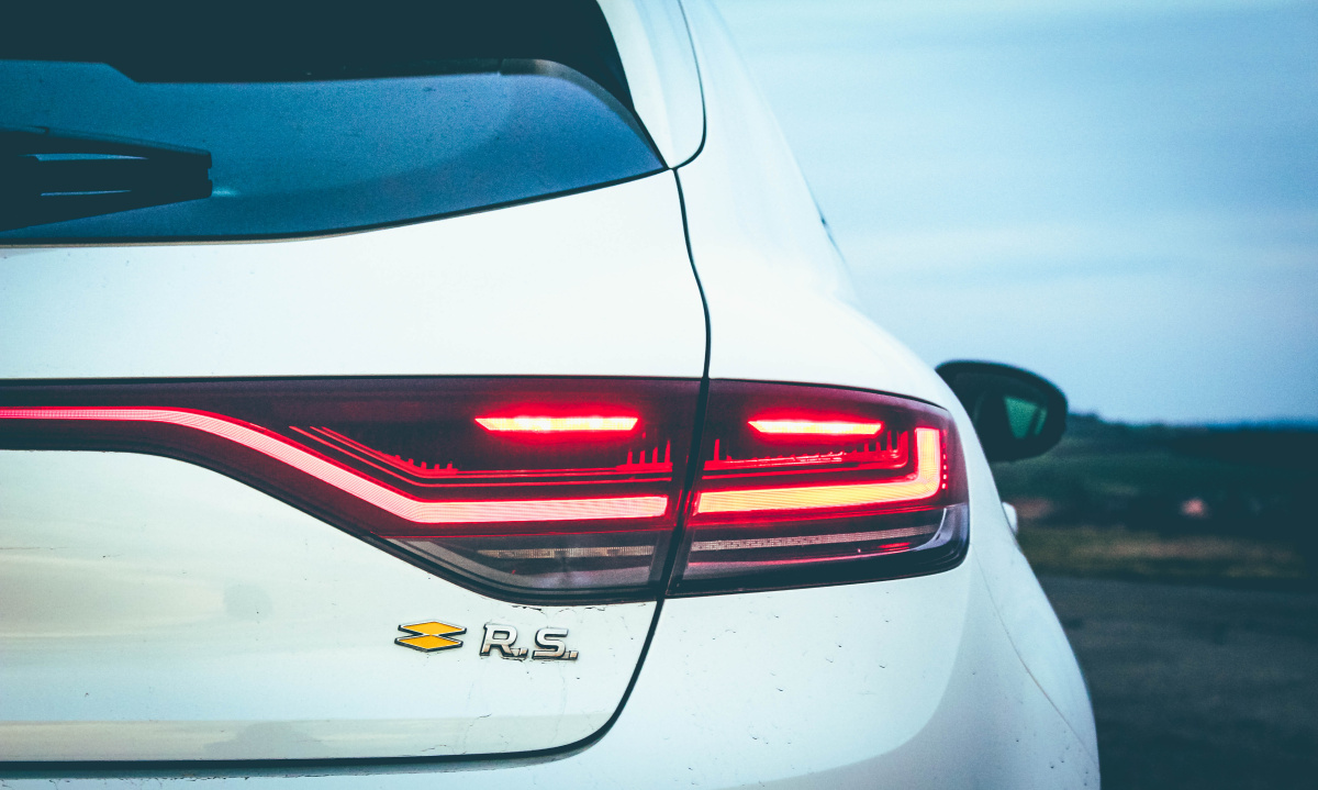 renault-megane-rs-2021-17