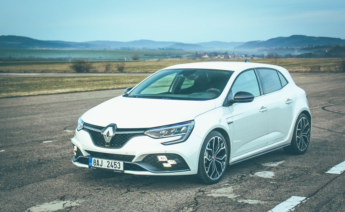 renault-megane-rs-2021-2