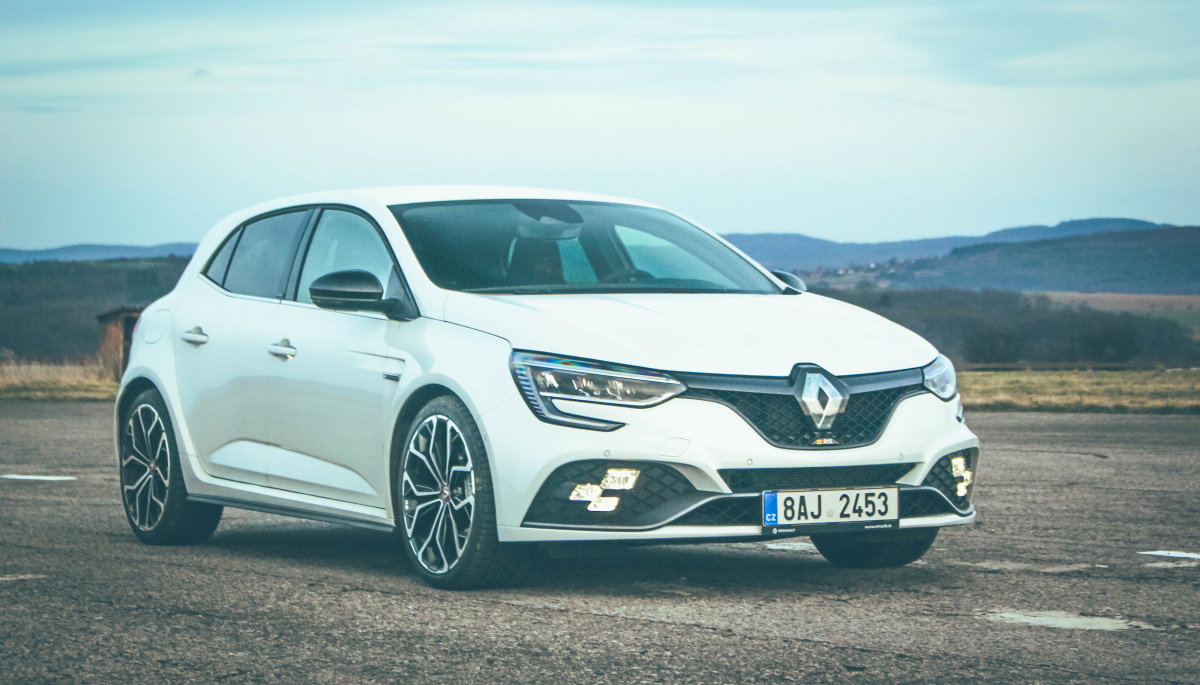 renault-megane-rs-2021-6